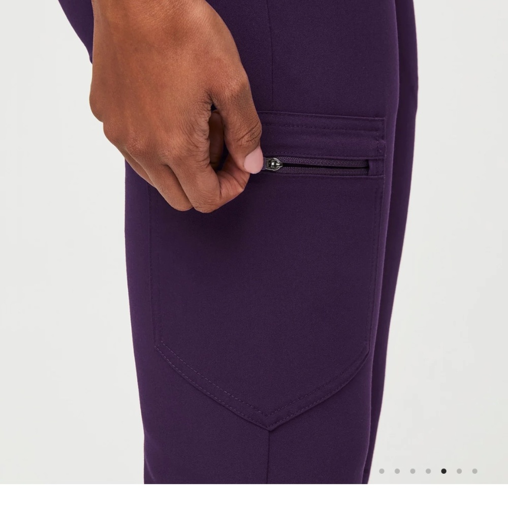 Figs Zamora Jogger Scrub Pants (or set for $45) - XS Petite OR S Petite - Picture 5 of 9